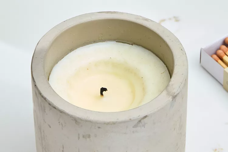 Tunneling στα Κεριά: Τι Είναι & Πώς να το Διορθώσετε – Οδηγός για Ομοιόμορφη Καύση