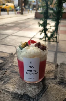 χριστουγεννιάτικο κερί σόγιας μελομακάρονο